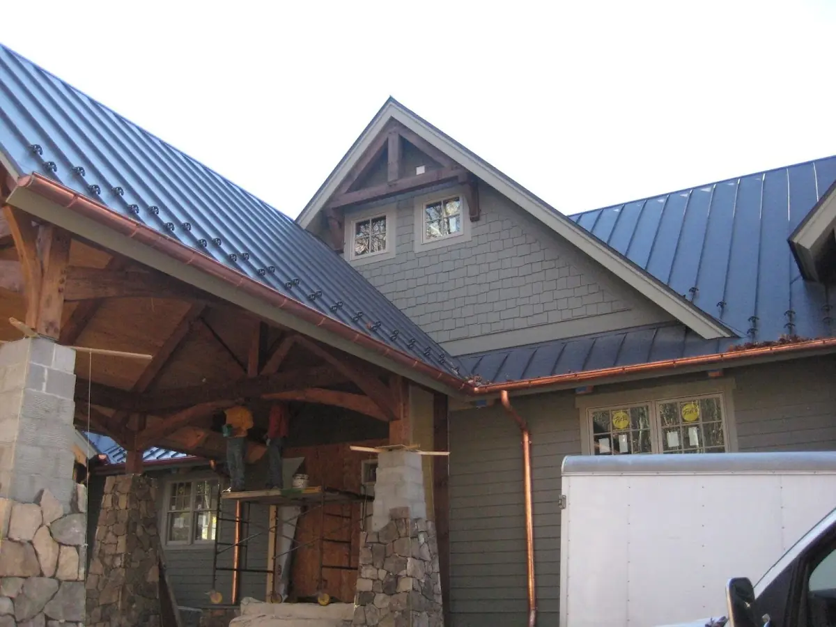Craftsman Roofing team delivering quality roofing work in Mayfield